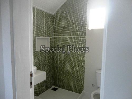 Conheça BANH SOTAO do imóvel - Casa em Condomínio Barra, Interlagos de Itaúna, Barra da Tijuca, Rio de Janeiro, RJ À Venda, 5 Quartos, 300m² - BAC5711 - 24 BANH SOTAO