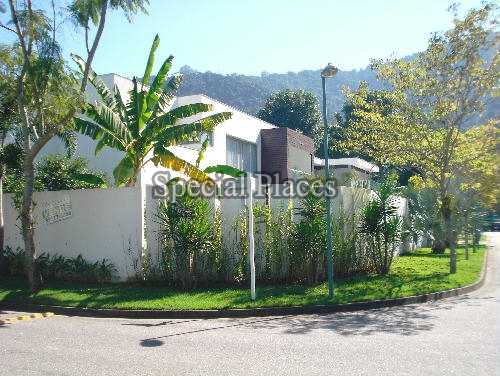 Conheça FACHADA2 do imóvel - Casa À Venda no Condomínio Itanhangá, Reserva - Itanhangá - Rio de Janeiro - RJ - BAC5722 - 3 FACHADA2