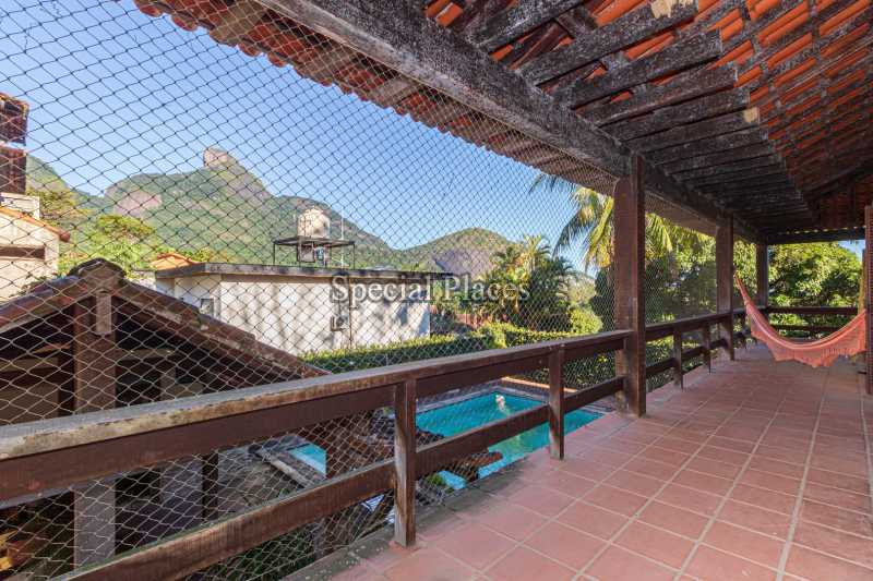 Conheça VARANDÃO do imóvel - Casa em Condomínio 6 quartos à venda Itanhangá, Rio de Janeiro - R$ 2.300.000 - BAC5750 - 22 VARANDÃO