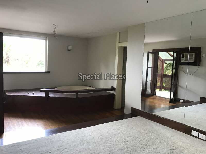 Conheça 17_suite do imóvel - Casa em Condomínio São Conrado, Povoado das Canoas, São Conrado, Rio de Janeiro, RJ À Venda, 4 Quartos, 238m² - BAC941 - 18 17_suite