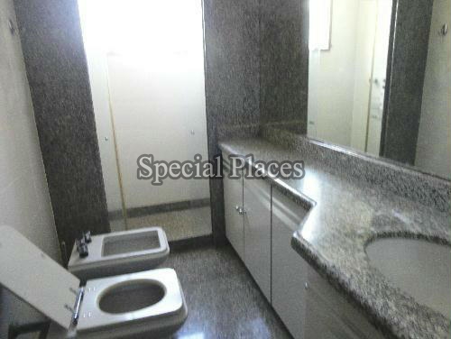 Conheça BANHEIRO do imóvel - Casa em Condomínio 5 quartos para alugar Barra da Tijuca, Rio de Janeiro - R$ 12.000 - LOC1009 - 20 BANHEIRO