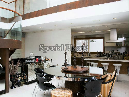 Conheça SALOES do imóvel - Casa em Condomínio Barra, Santa Mônica Jardins, Barra da Tijuca, Rio de Janeiro, RJ Para Alugar, 4 Quartos, 800m² - LOC1010 - 15 SALOES