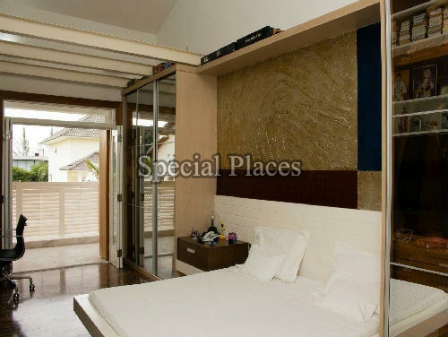Conheça SUITE 2 do imóvel - Casa em Condomínio Barra, Santa Mônica Jardins, Barra da Tijuca, Rio de Janeiro, RJ Para Alugar, 4 Quartos, 800m² - LOC1010 - 23 SUITE 2