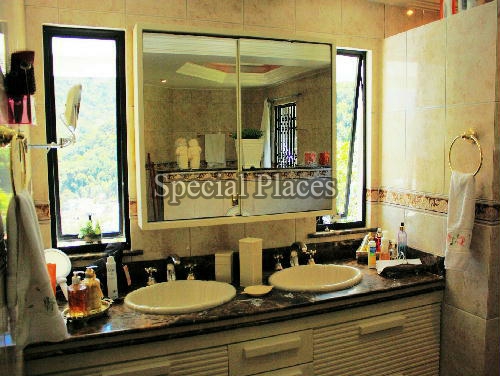 Conheça BANHEIRO do imóvel - Casa em Condomínio Joatinga, Joá, Rio de Janeiro, RJ Para Alugar, 4 Quartos, 950m² - LOC1014 - 29 BANHEIRO