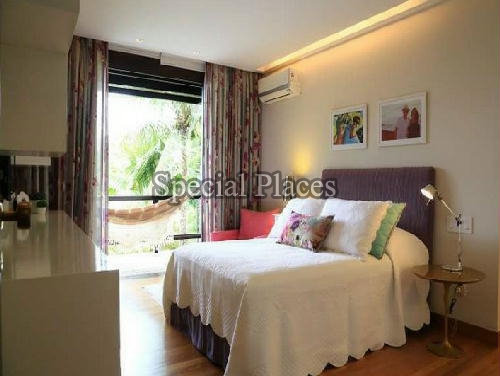 Conheça SUITE do imóvel - PERTINHO DA PRAIA - ACADEMIA - CHARMOSA E SUPER BEM DECORADA - TEMPORADA E ANUAL - LOC1019 - 16 SUITE
