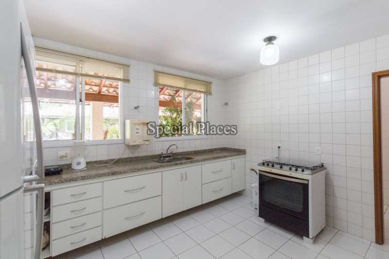Conheça COZINHA do imóvel - Casa em Condominio Condomínio Vargem Grande, Verde Vale, Vargem Grande,Rio de Janeiro,RJ Para Alugar,5 Quartos,600m² - LOC1021 - 17 COZINHA