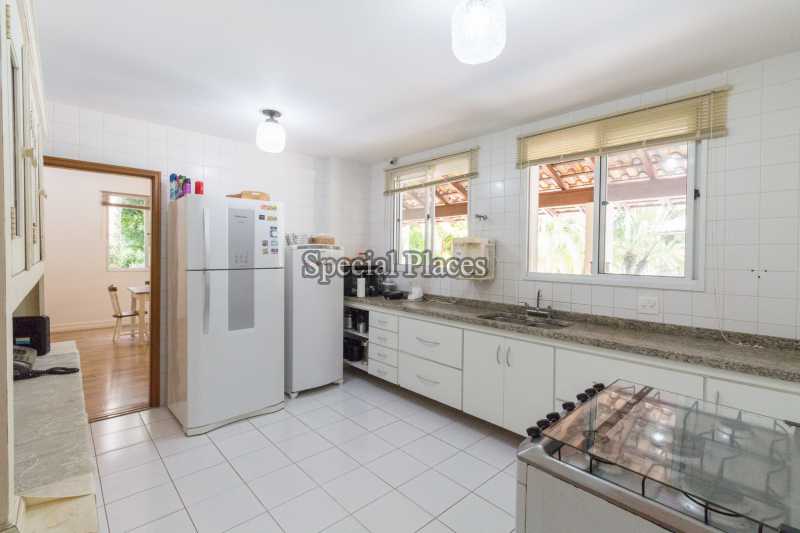 Conheça COZINHA do imóvel - Casa em Condominio Condomínio Vargem Grande, Verde Vale, Vargem Grande,Rio de Janeiro,RJ Para Alugar,5 Quartos,600m² - LOC1021 - 18 COZINHA