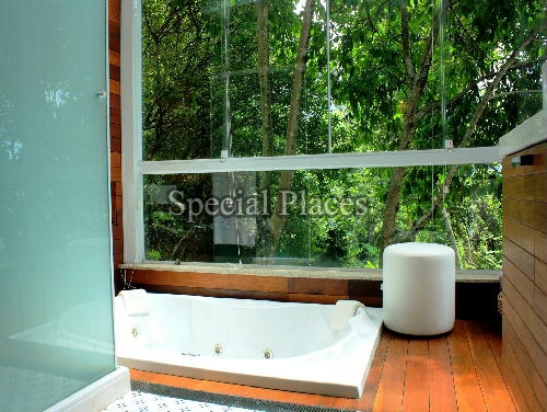 Conheça BANHEIRO MASTER2 do imóvel - Casa em Condomínio São Conrado, Pedra Bonita, São Conrado, Rio de Janeiro, RJ Para Alugar, 4 Quartos, 1000m² - LOC1028 - 25 BANHEIRO MASTER2