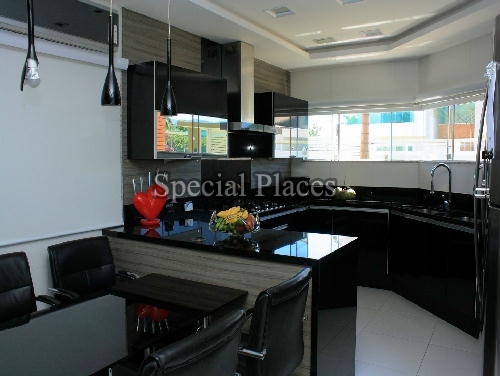 Conheça COZINHA do imóvel - Casa em Condomínio 5 quartos para alugar Barra da Tijuca, Rio de Janeiro - R$ 30.000 - LOC1034 - 17 COZINHA