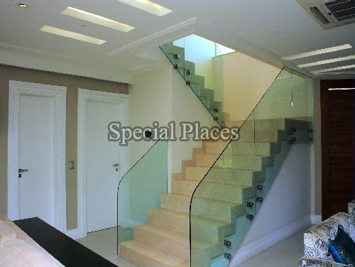 Conheça ESCADA DETALHE do imóvel - Casa em Condomínio 5 quartos para alugar Barra da Tijuca, Rio de Janeiro - R$ 30.000 - LOC1034 - 18 ESCADA DETALHE