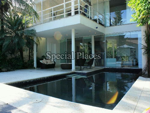 Conheça FACHADA ATRAS do imóvel - Casa em Condomínio 3 quartos para alugar Barra da Tijuca, Rio de Janeiro - R$ 2.250 - LOC1036 - 1 FACHADA ATRAS
