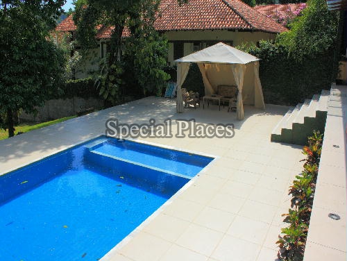 Conheça PISCINA do imóvel - Casa em Condomínio Itanhangá, Verde Vale, Itanhangá, Rio de Janeiro, RJ Para Alugar, 2 Quartos, 180m² - LOC1037 - 6 PISCINA