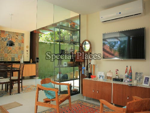 Conheça SALA do imóvel - Casa em Condomínio Itanhangá, Verde Vale, Itanhangá, Rio de Janeiro, RJ Para Alugar, 2 Quartos, 180m² - LOC1037 - 10 SALA