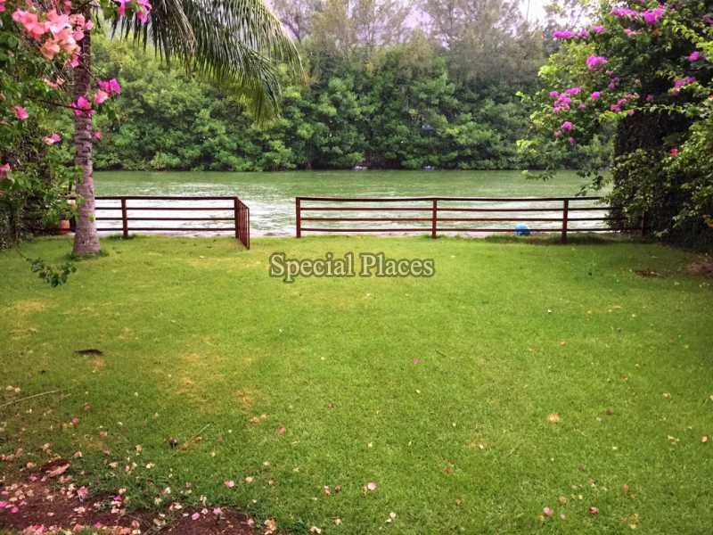 Conheça LAGOA do imóvel - Casa Barra da Tijuca, Rio de Janeiro, RJ Para Alugar, 250m² - LOC1056 - 6 LAGOA