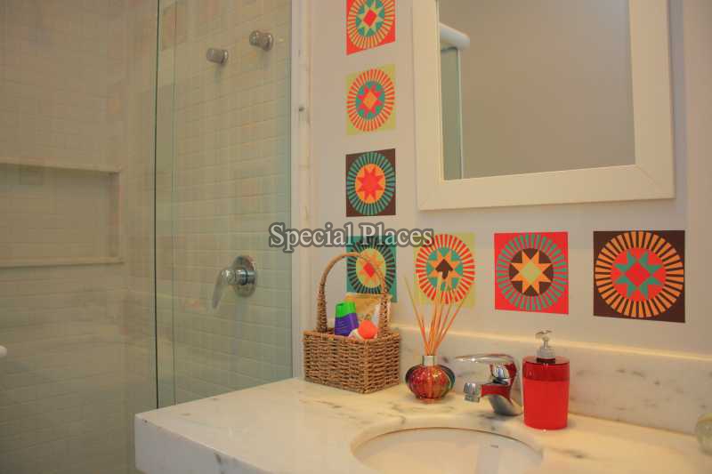 Conheça 11lavabo do imóvel - Casa À Venda no Condomínio Itanhangá, Verde Vale - Itanhangá - Rio de Janeiro - RJ - BAC5828 - 12 11lavabo