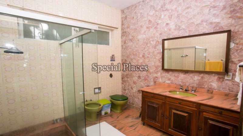 Conheça Banheiro suite do imóvel - Casa em Condomínio 8 quartos para alugar São Conrado, Rio de Janeiro - R$ 3.000 - LOC1062 - 15 Banheiro suite