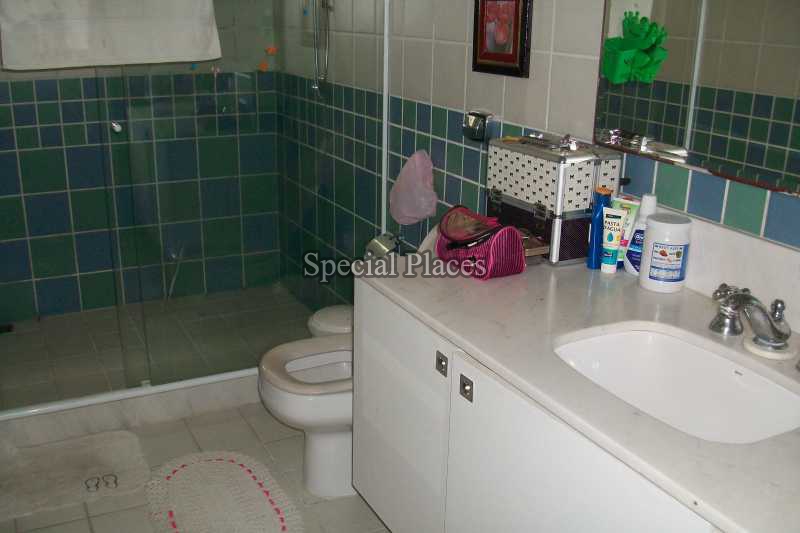 Conheça Banheiro (suite 1 ) do imóvel - Casa À Venda no Condomínio Recreio, Maramar - Recreio dos Bandeirantes - Rio de Janeiro - RJ - BAC5842 - 23 Banheiro (suite 1 )