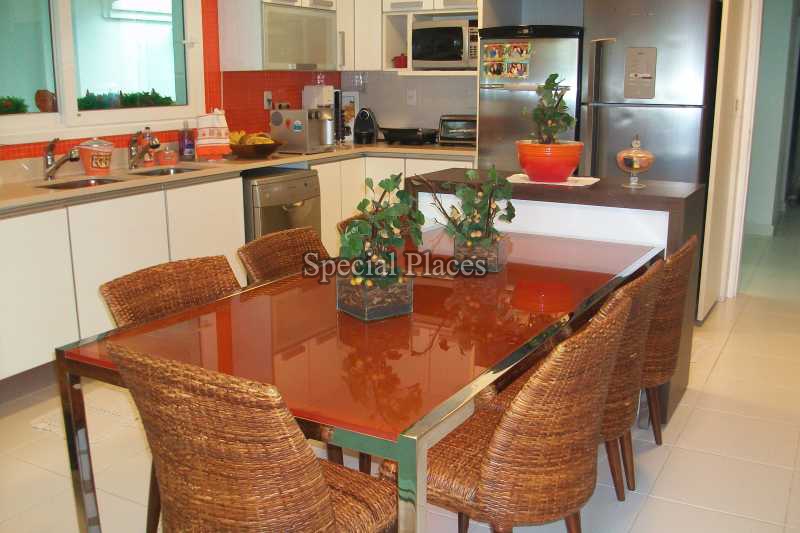 Conheça COZINHA / COPA do imóvel - Casa em Condomínio 5 quartos à venda Barra da Tijuca, Rio de Janeiro - R$ 10.500.000 - BAC5870 - 19 COZINHA / COPA
