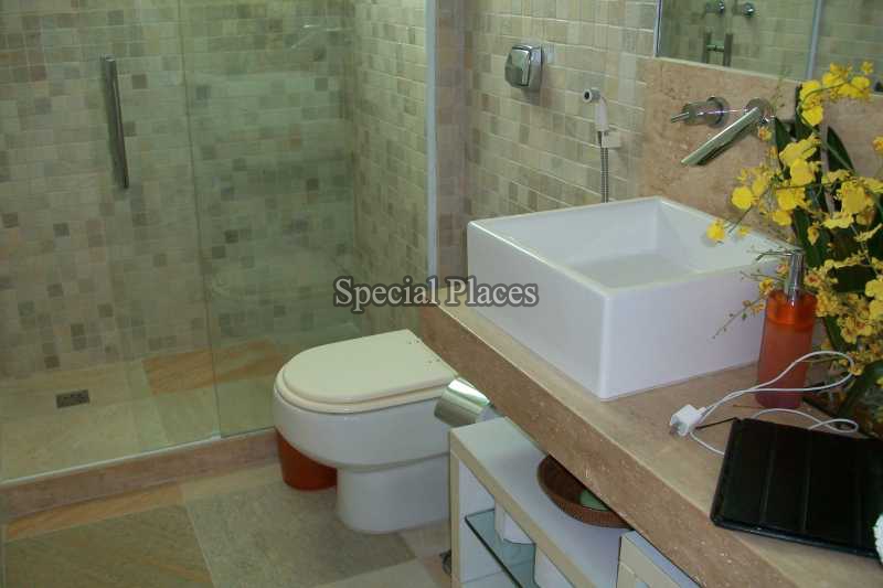 Conheça BANHEIRO do imóvel - Casa em Condomínio 5 quartos à venda Barra da Tijuca, Rio de Janeiro - R$ 10.500.000 - BAC5870 - 25 BANHEIRO