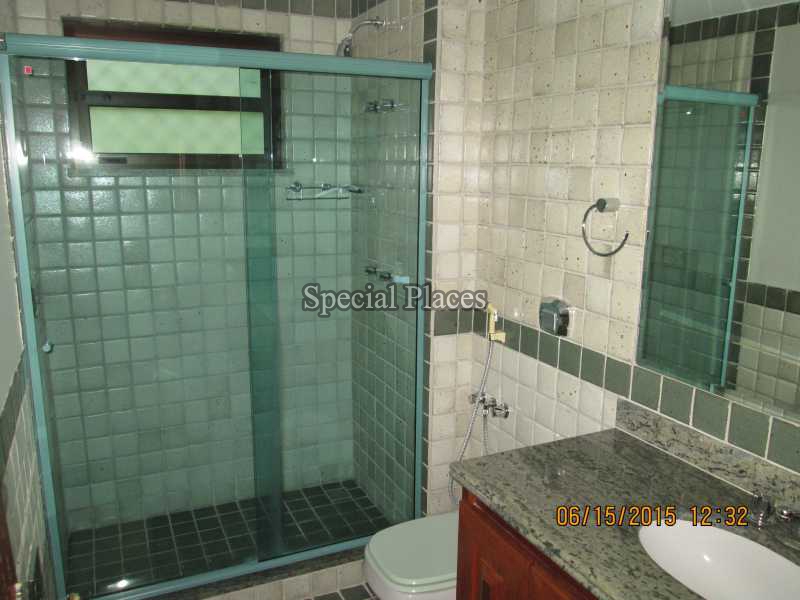 Conheça BANHEIRO do imóvel - Casa À Venda no Condomínio Itanhangá, Greenwood Park - Itanhangá - Rio de Janeiro - RJ - BAC5881 - 29 BANHEIRO