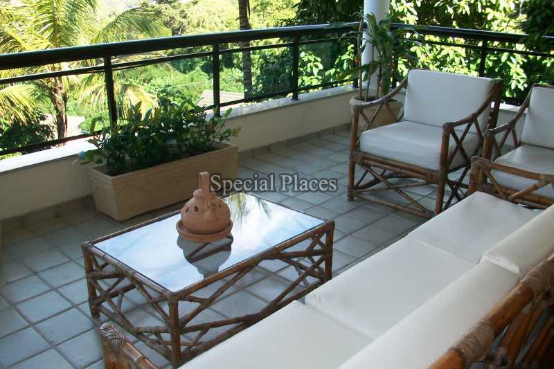 Conheça VARANDÃO do imóvel - Casa À Venda no Condomínio Itanhangá, Greenwood Park - Itanhangá - Rio de Janeiro - RJ - BAC5881 - 23 VARANDÃO