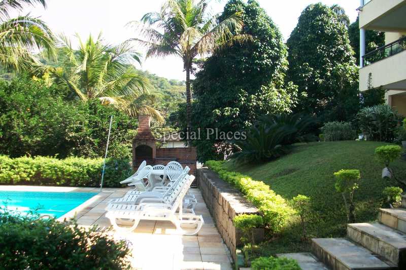 Conheça LATERAL / PISCINA do imóvel - Casa À Venda no Condomínio Itanhangá, Greenwood Park - Itanhangá - Rio de Janeiro - RJ - BAC5881 - 10 LATERAL / PISCINA
