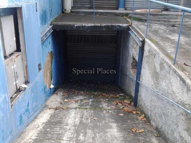 Conheça ENTRADA GARAGEM do imóvel - Prédio Condomínio Barra, Barrinha, Barra da Tijuca, Rio de Janeiro, RJ À Venda, 977m² - BAC5105 - 6 ENTRADA GARAGEM