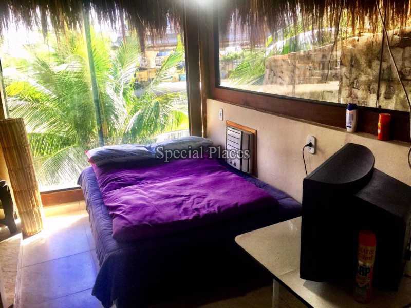 Conheça QUARTO do imóvel - Casa em Condomínio Joatinga, Joá, Rio de Janeiro, RJ Para Alugar, 2 Quartos, 42m² - LOC1064 - 10 QUARTO