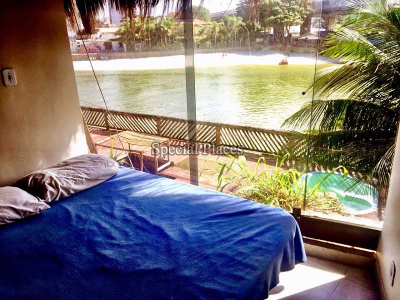 Conheça QUARTO VISTA do imóvel - Casa em Condomínio Joatinga, Joá, Rio de Janeiro, RJ Para Alugar, 2 Quartos, 42m² - LOC1064 - 12 QUARTO VISTA