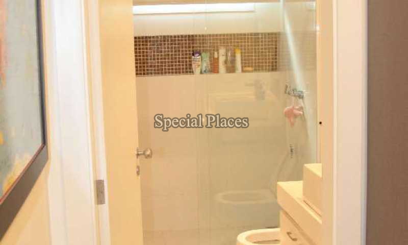 Conheça BANHEIRO SUITE do imóvel - Casa em Condomínio Itanhangá, Reserva, Itanhangá, Rio de Janeiro, RJ À Venda, 3 Quartos, 544m² - BAC5898 - 17 BANHEIRO SUITE