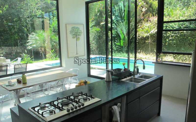 Conheça COZINHA do imóvel - Casa À Venda no Condomínio Itanhangá, Eng. N. da Rocha - Itanhangá - Rio de Janeiro - RJ - BAC5899 - 16 COZINHA