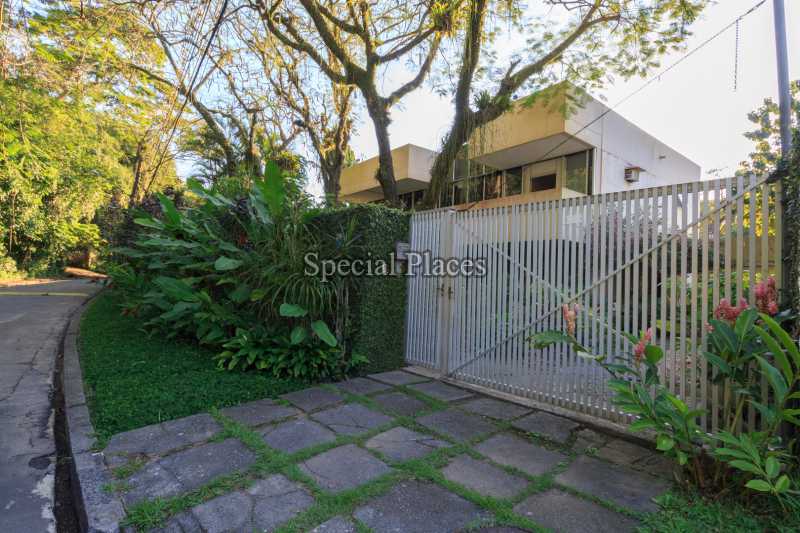 Conheça PORTÃO DE ENTRADA do imóvel - Casa À Venda no Condomínio Itanhangá, Jardim - Itanhangá - Rio de Janeiro - RJ - BAC5911 - 4 PORTÃO DE ENTRADA