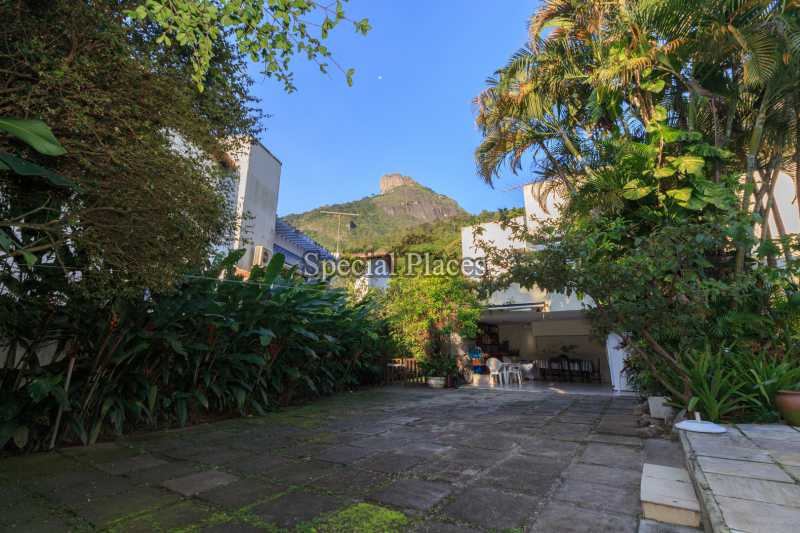Conheça VISTA PEDRA DA GÁVEA do imóvel - Casa À Venda no Condomínio Itanhangá, Jardim - Itanhangá - Rio de Janeiro - RJ - BAC5911 - 6 VISTA PEDRA DA GÁVEA