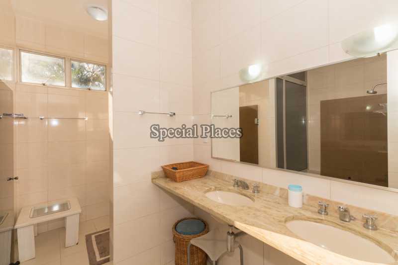 Conheça BANHEIRO do imóvel - Casa À Venda no Condomínio Itanhangá, Jardim - Itanhangá - Rio de Janeiro - RJ - BAC5911 - 28 BANHEIRO