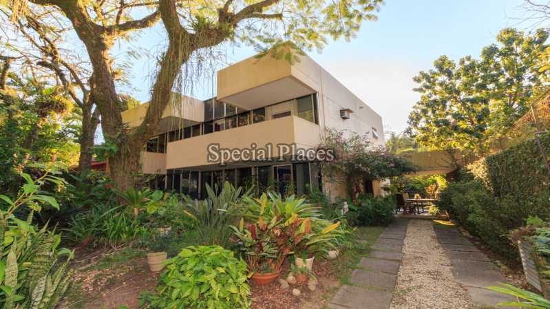 Conheça FACHADA do imóvel - Casa À Venda no Condomínio Itanhangá, Jardim - Itanhangá - Rio de Janeiro - RJ - BAC5911 - 1 FACHADA