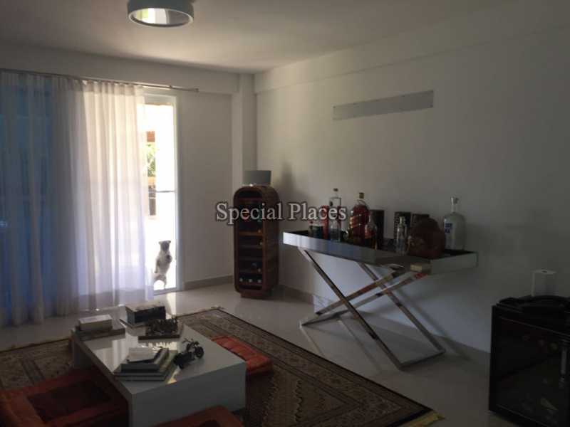 Conheça SALA/SALA DE JANTAR do imóvel - Casa À Venda no Condomínio Recreio, Quintas do Pontal - Recreio dos Bandeirantes - Rio de Janeiro - RJ - BAC5811 - 13 SALA/SALA DE JANTAR