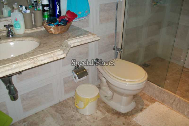 Conheça BANHEIRO do imóvel - Casa À Venda no Condomínio Barra, Interlagos Quality - Barra da Tijuca - Rio de Janeiro - RJ - BAC5920 - 23 BANHEIRO