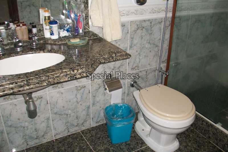 Conheça BANHEIRO do imóvel - Casa À Venda no Condomínio Barra, Interlagos Quality - Barra da Tijuca - Rio de Janeiro - RJ - BAC5920 - 30 BANHEIRO
