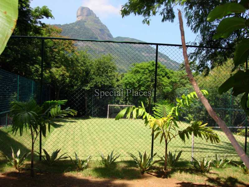 Conheça CAMPO CONDOMÍNIO do imóvel - Casa em Condomínio 3 quartos para alugar Itanhangá, Rio de Janeiro - LOC1068 - 24 CAMPO CONDOMÍNIO