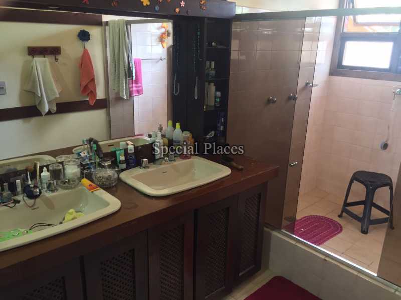 Conheça SUITE do imóvel - Casa em Condomínio Itanhangá, Greenwood Park, Itanhangá, Rio de Janeiro, RJ Para Alugar, 5 Quartos, 600m² - LOC1069 - 16 SUITE