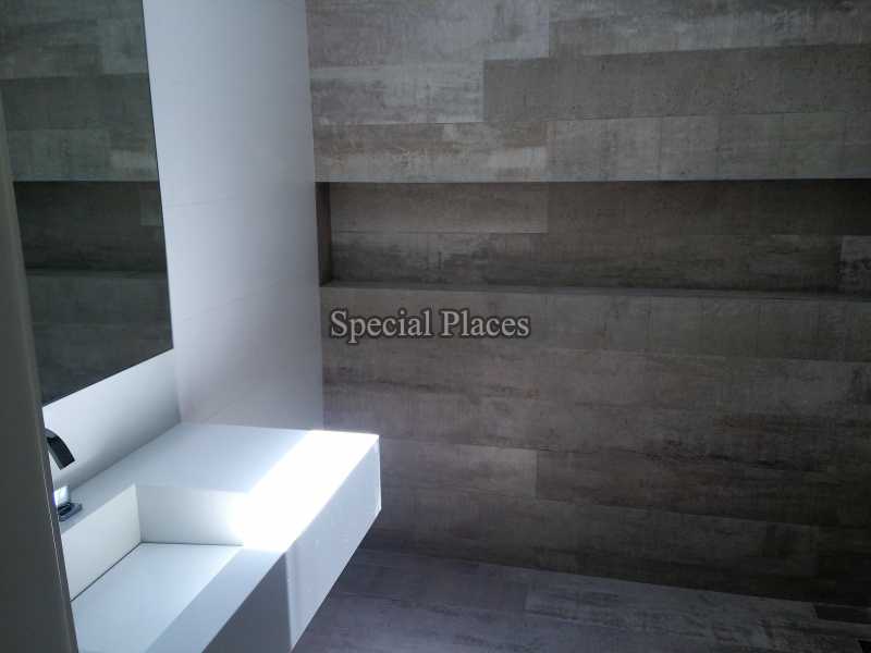 Conheça banheiro suite do imóvel - Casa em Condominio Condomínio Barra, Alphaville, Barra da Tijuca,Rio de Janeiro,RJ Para Alugar,5 Quartos,730m² - LOC1072 - 21 banheiro suite