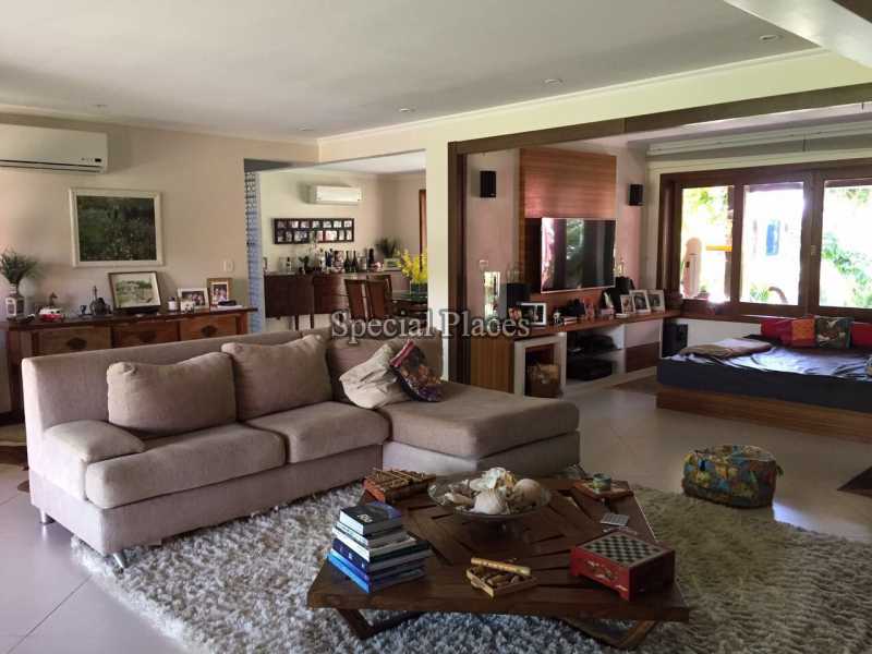 Conheça Salão do imóvel - Casa em Condomínio Recreio, Maramar, Recreio dos Bandeirantes, Rio de Janeiro, RJ Para Alugar, 5 Quartos, 483m² - LOC1076 - 12 Salão