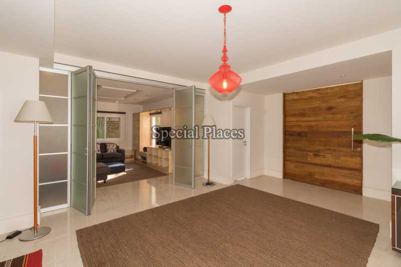 Conheça Hall de Entrada do imóvel - Casa em Condominio Condomínio Barra, Pedra de Itaúna, Barra da Tijuca,Rio de Janeiro,RJ Para Alugar,5 Quartos,788m² - LOC1078 - 4 Hall de Entrada