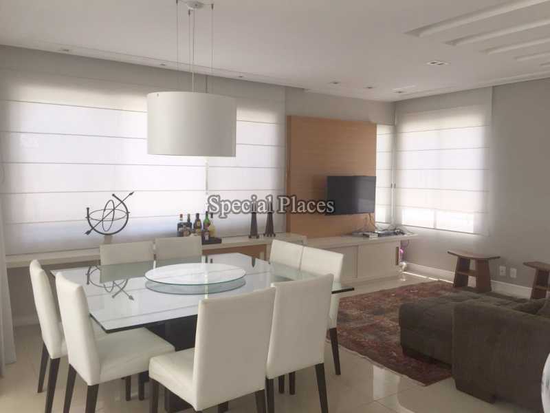 Conheça SALA DE JANTAR do imóvel - Casa em Condomínio Barra, Del Lago, Barra da Tijuca, Rio de Janeiro, RJ Para Alugar, 5 Quartos, 400m² - LOC1082 - 6 SALA DE JANTAR