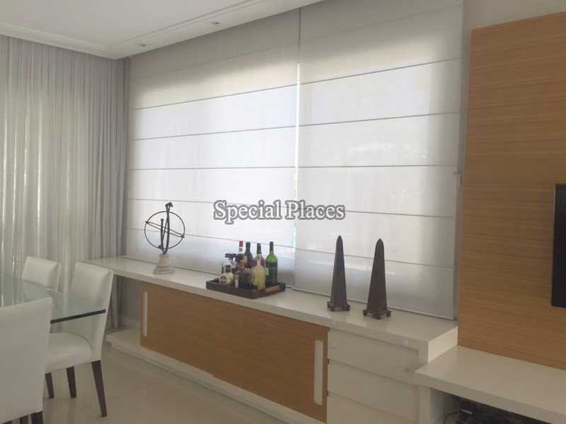 Conheça SALA DE JANTAR do imóvel - Casa em Condomínio Barra, Del Lago, Barra da Tijuca, Rio de Janeiro, RJ Para Alugar, 5 Quartos, 400m² - LOC1082 - 7 SALA DE JANTAR
