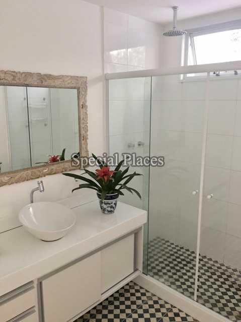 Conheça BANHEIRO SUITE do imóvel - Casa em Condomínio Itanhangá, Eng. N. da Rocha, Itanhangá, Rio de Janeiro, RJ Para Alugar, 3 Quartos, 220m² - LOC1085 - 15 BANHEIRO SUITE