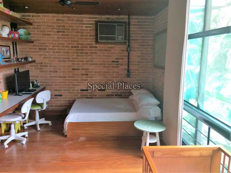 Conheça SUITE 3 do imóvel - Casa em Condominio Condomínio Barra, Núcleo das Mansões, Barra da Tijuca,Rio de Janeiro,RJ Para Alugar,4 Quartos,900m² - LOC1090 - 23 SUITE 3