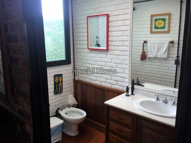 Conheça BANHEIRO SUITE 4 do imóvel - Casa em Condominio Condomínio Barra, Núcleo das Mansões, Barra da Tijuca,Rio de Janeiro,RJ Para Alugar,4 Quartos,900m² - LOC1090 - 25 BANHEIRO SUITE 4