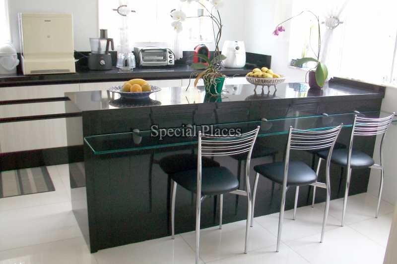 Conheça COPA COZINHA do imóvel - Casa Para Alugar no Condomínio Recreio, Green Place - Recreio dos Bandeirantes - Rio de Janeiro - RJ - LOC1095 - 19 COPA COZINHA