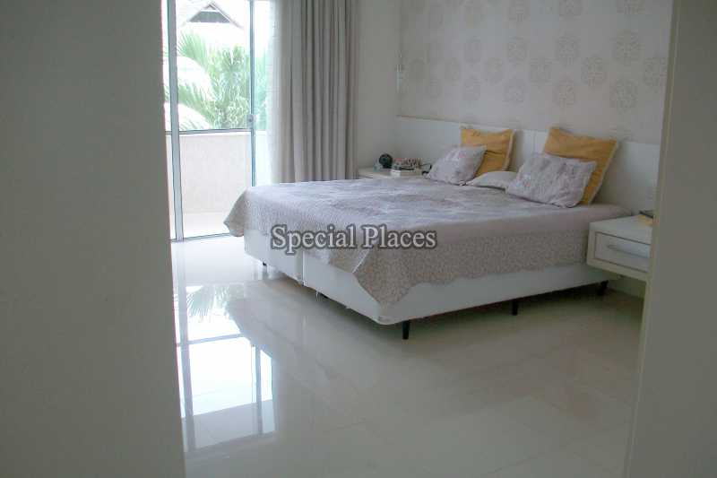 Conheça SUITE MASTER do imóvel - Casa Para Alugar no Condomínio Recreio, Green Place - Recreio dos Bandeirantes - Rio de Janeiro - RJ - LOC1095 - 26 SUITE MASTER